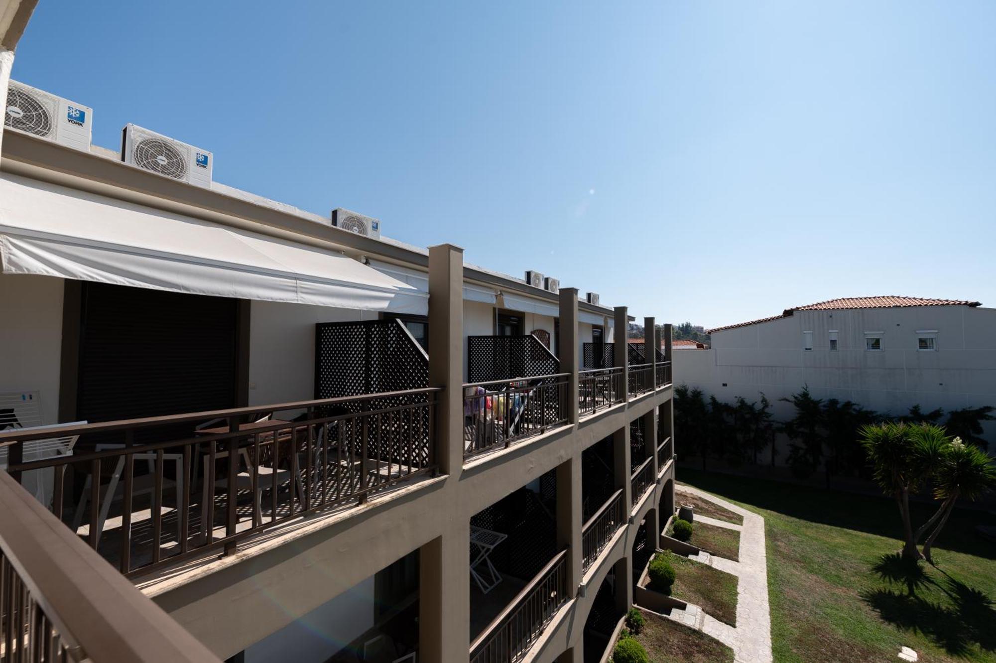 Hotel Areti Neos Marmaras Exterior photo